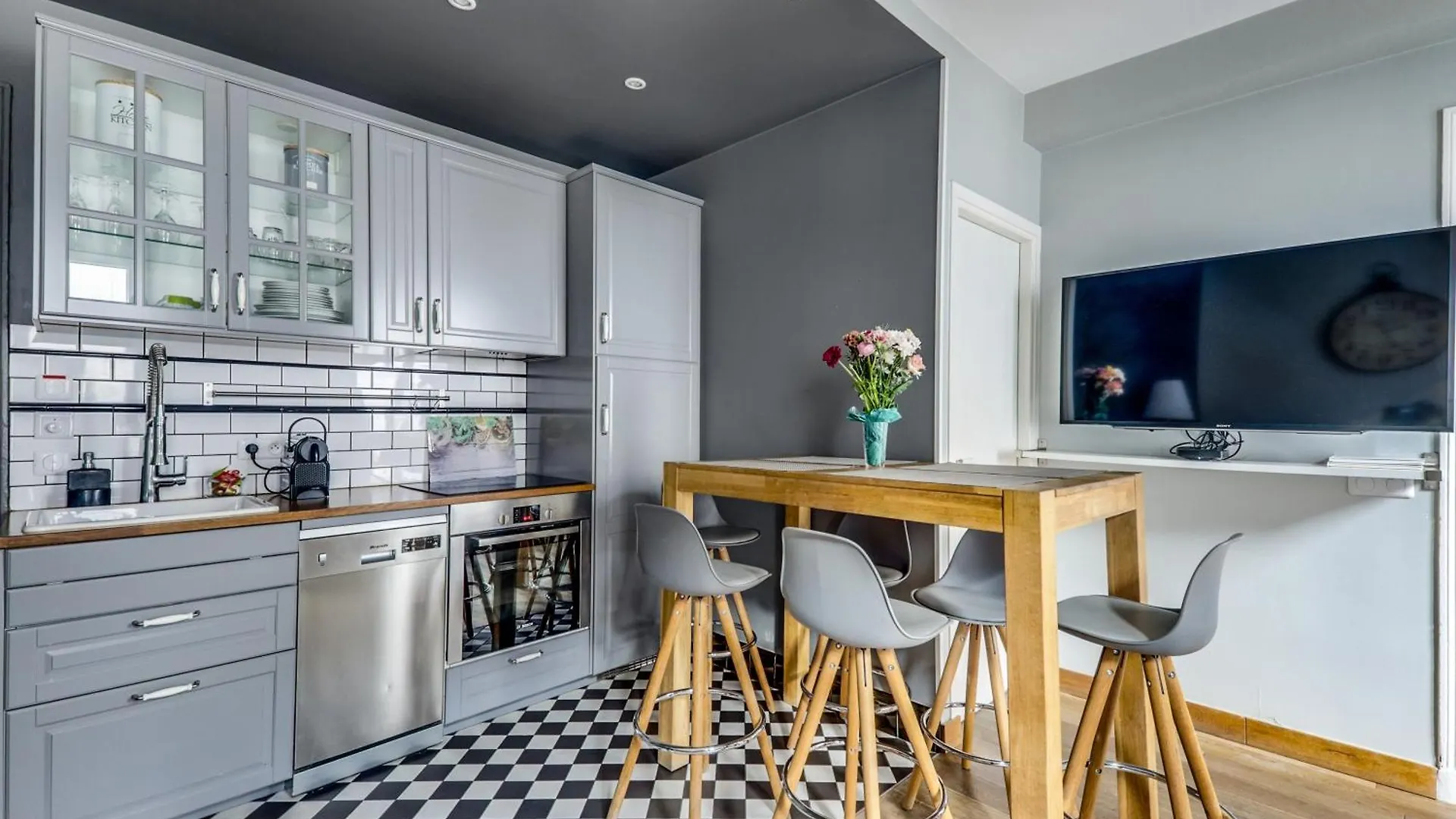 Ac & 10Min From Marais & Fully Equipped Apartment Paris